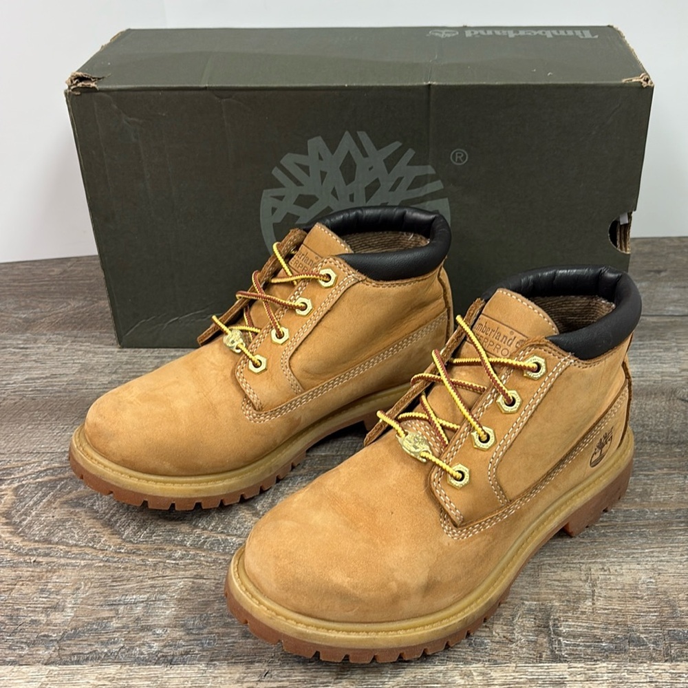 Women’s Timberland NELLIE Waterproof Lace Up Chukka Boots -Wheat Size 6